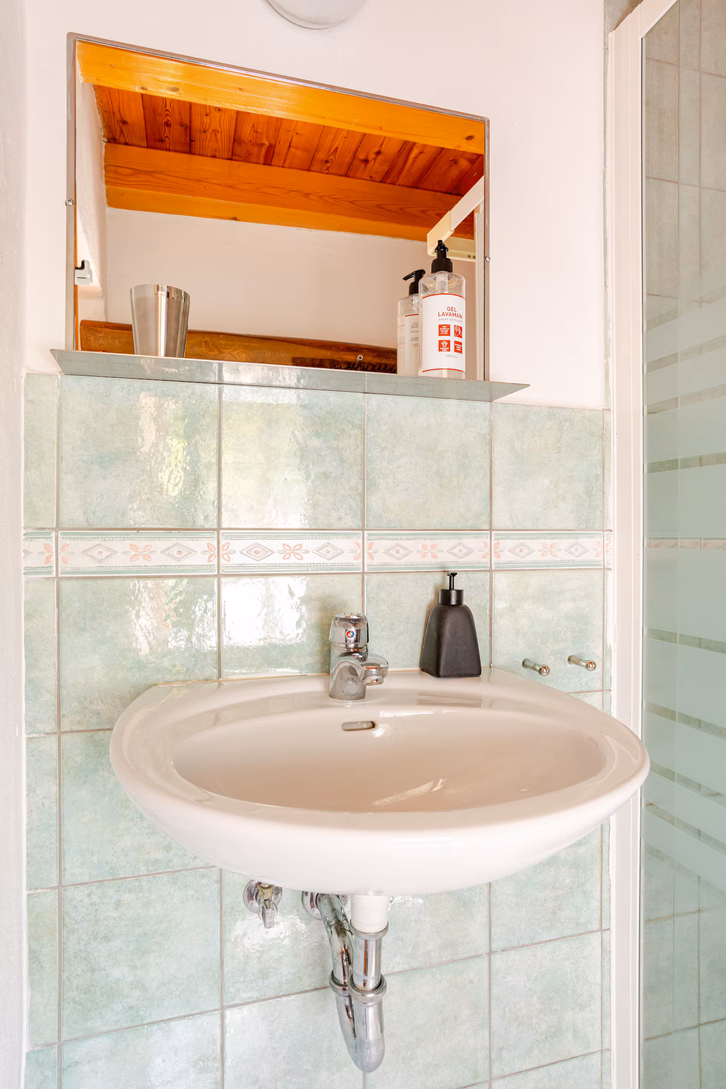 48c805fb c7ec 40b3 8c68 b3692e9adfae